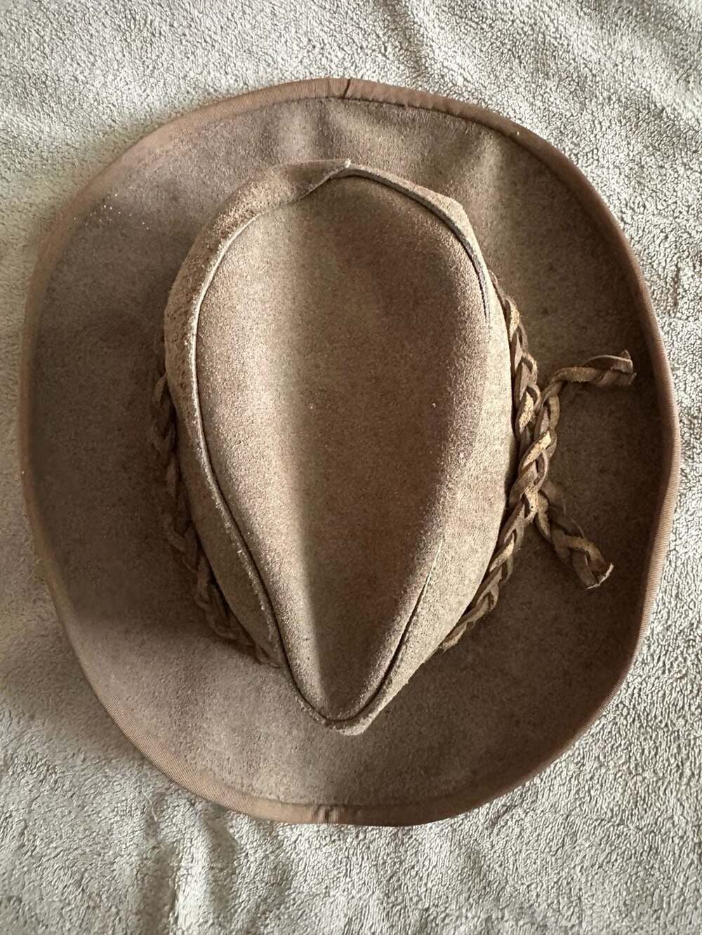 Vintage Henschel Skullys Brown Suede Leather Cowboy Hat with Braided Band
